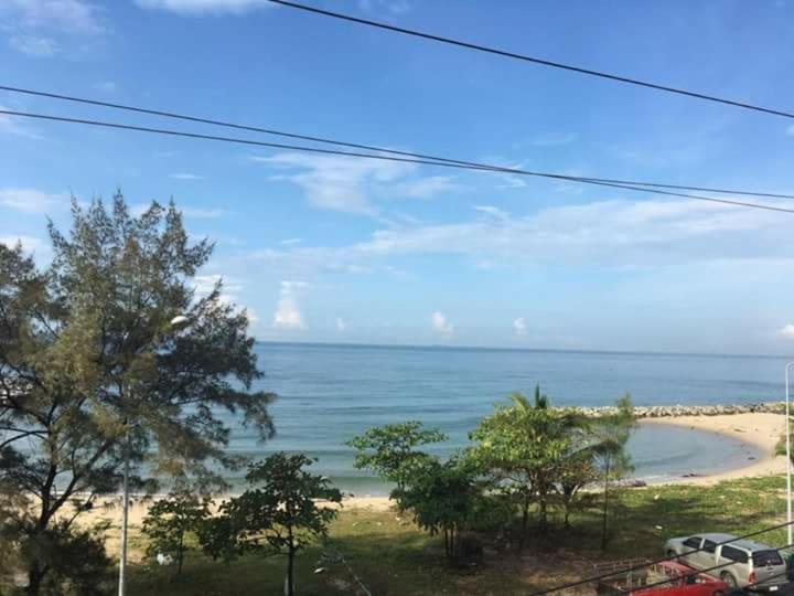 Sabaidee Beach Rayong Bagian luar foto