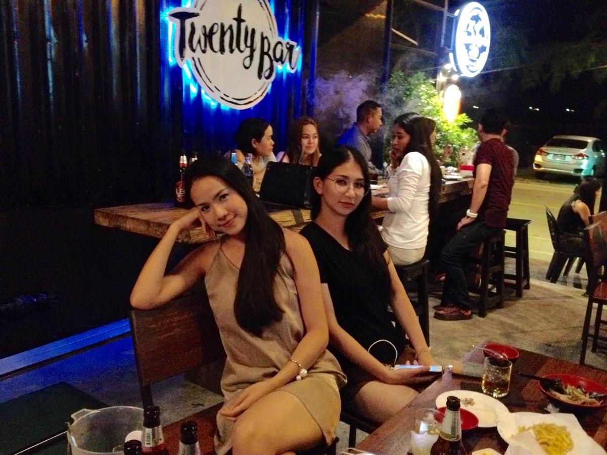 Sabaidee Beach Rayong Bagian luar foto